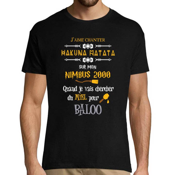 Camiseta para hombre Hakuna Matata Nimbus 2000 para venta al por mayor de Planetee