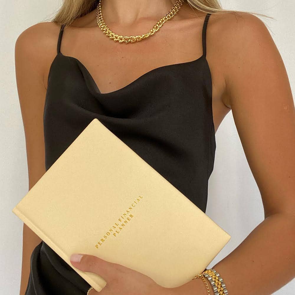 FEMME IRELAND - Wholesale Planner - Nude persoonlijke financiële planner0