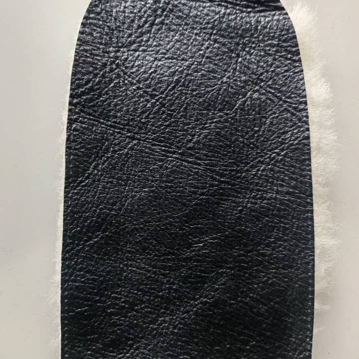Billy Bamboo - Wholesale Mittens - Unisex - SHEARLING WHITE STITCH MITTENS