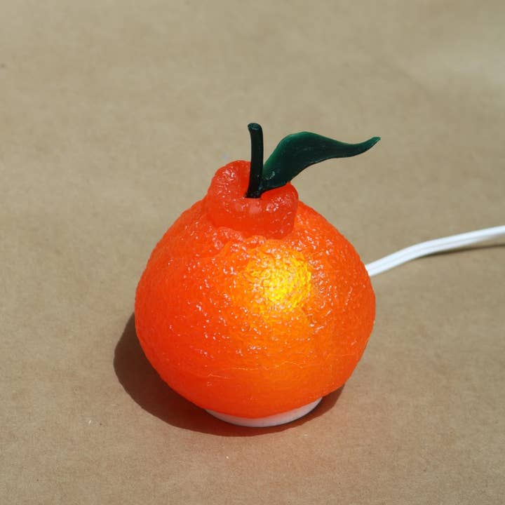 Lumpy Studios LLC - Wholesale Accent/Desk Lamp - Sumo Orange Lamp