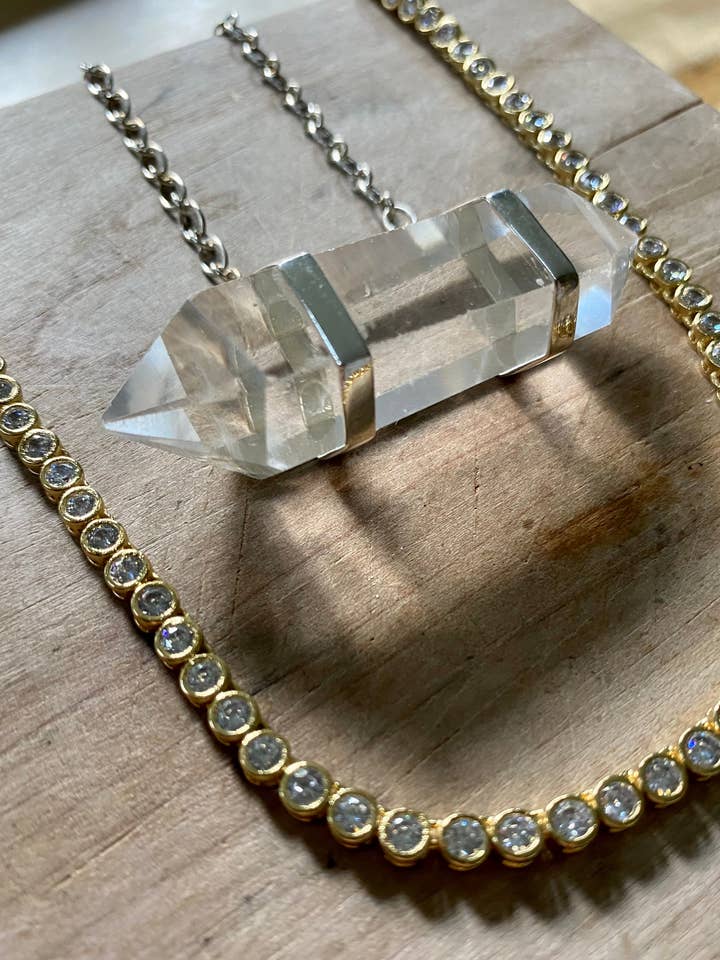 Dobbelt termineret krystal vedhæng halskæde for engroshandel hos Ivory Jacks