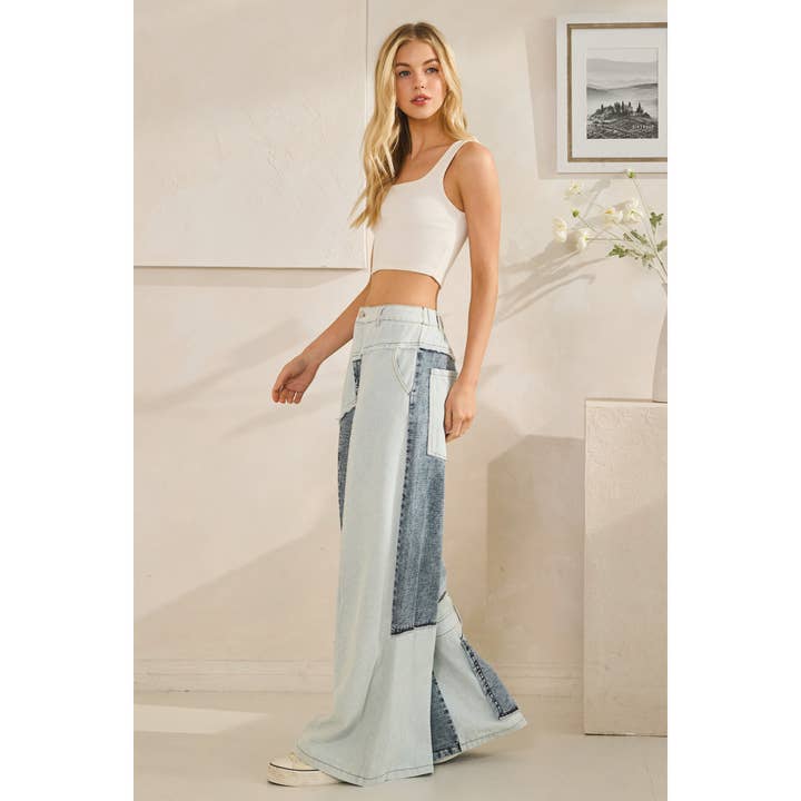 WASHED CONTRAST DENIM MIX BAGGY STRAIGHT JEANS for wholesale on Faire4