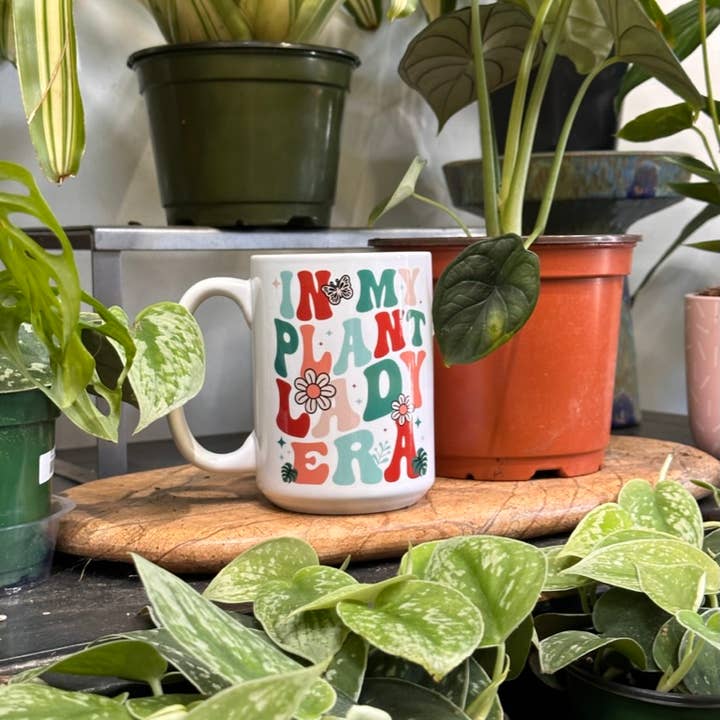 KraftyKathyDesignsCo - Vente Tasse à café - In my Plant Lady Era - Tasse à café blanche 15 oz1