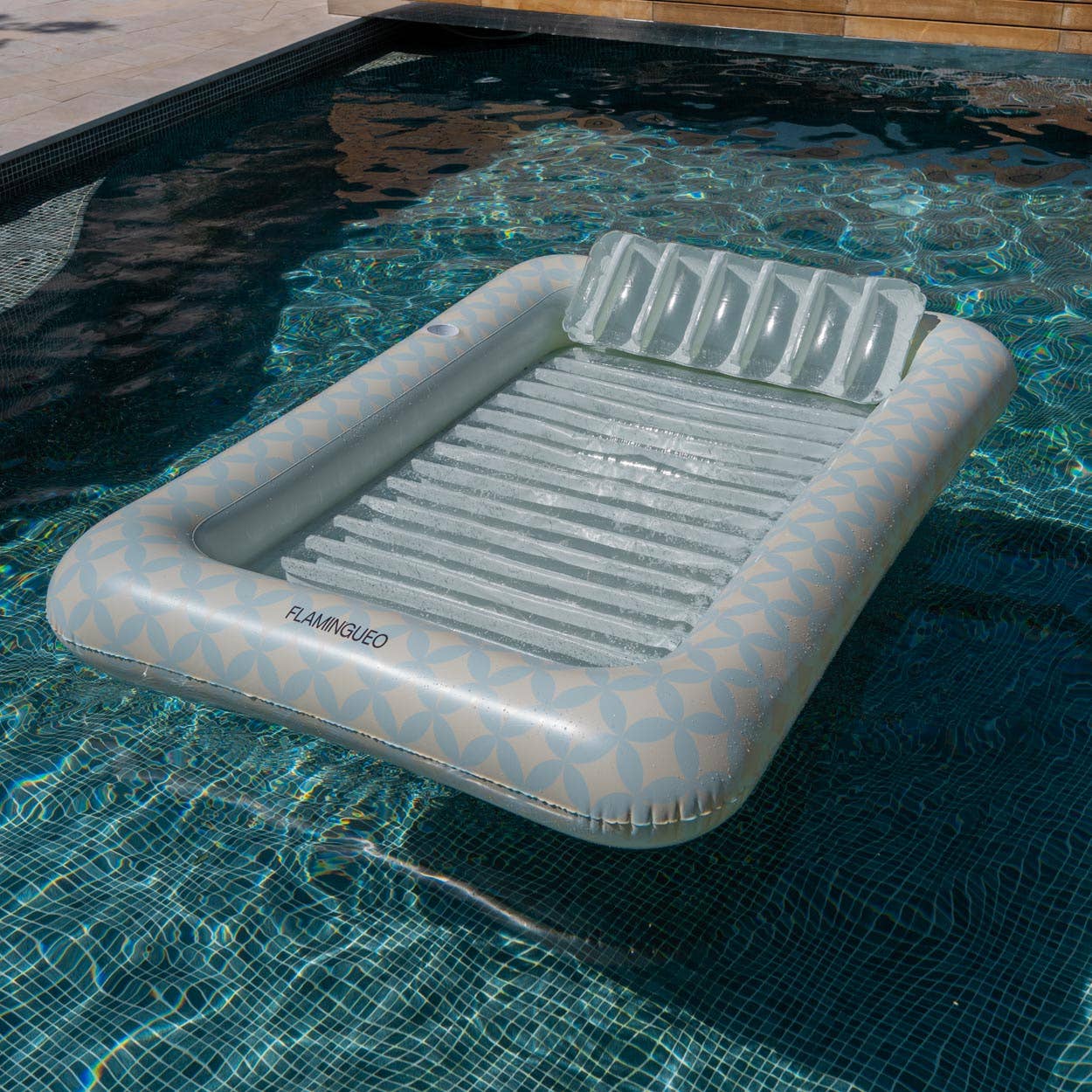 Flamingueo - Venta al por mayor Accesorio para la playa - Tanning pool con portavasos Aquamarine6