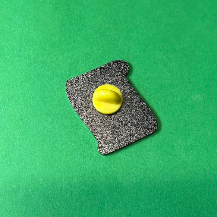 2B Or Not 2B - Wholesale Lapel Pin/Button - Wonderwall Frog Lute Jester Enamel Pin2