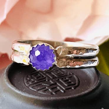 Lilla Jade Ring/sølv smykker/Jade sten/Sterling sølv Ring/dobbelt Ring/US størrelse 9,5/stabling Ring/Unik sten for engroshandel hos Janine’s Jewelry Design