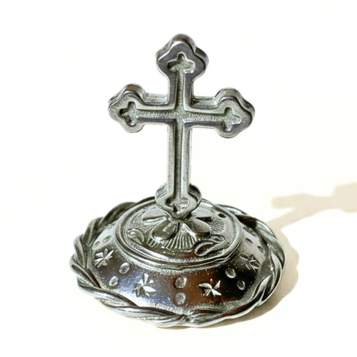 Guadalupe Gifts - Vente Supports et présentoirs à bijoux - Support de bague en croix en étain fait main – Fabriqué aux États-Unis0