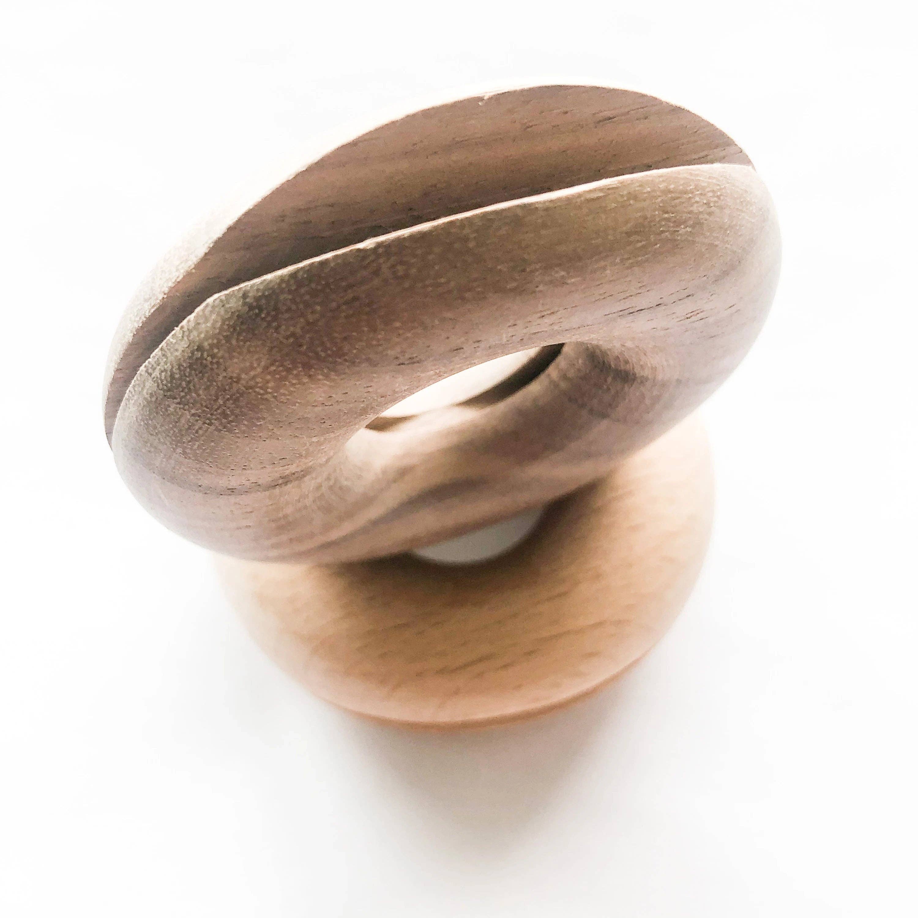 Smile Boutiques - Wholesale Kitchen Tool/Gadget - Wooden Donut Bag Clips - Eco Friendly  Plastic Free4