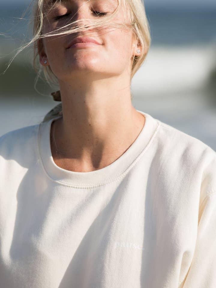 Tillie Crew - Vintage White w/Pause for wholesale by Edited Projects