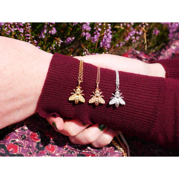 In The Heather – wholesale Pendant/charm necklace – Scottish honey bee necklace in sterling silver