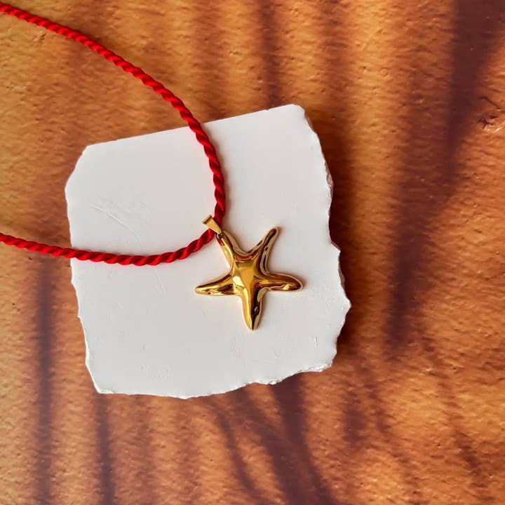 OE! - Wholesale Pendant/Charm Necklace - Coasté – Collana in corda con pendente a stella marina