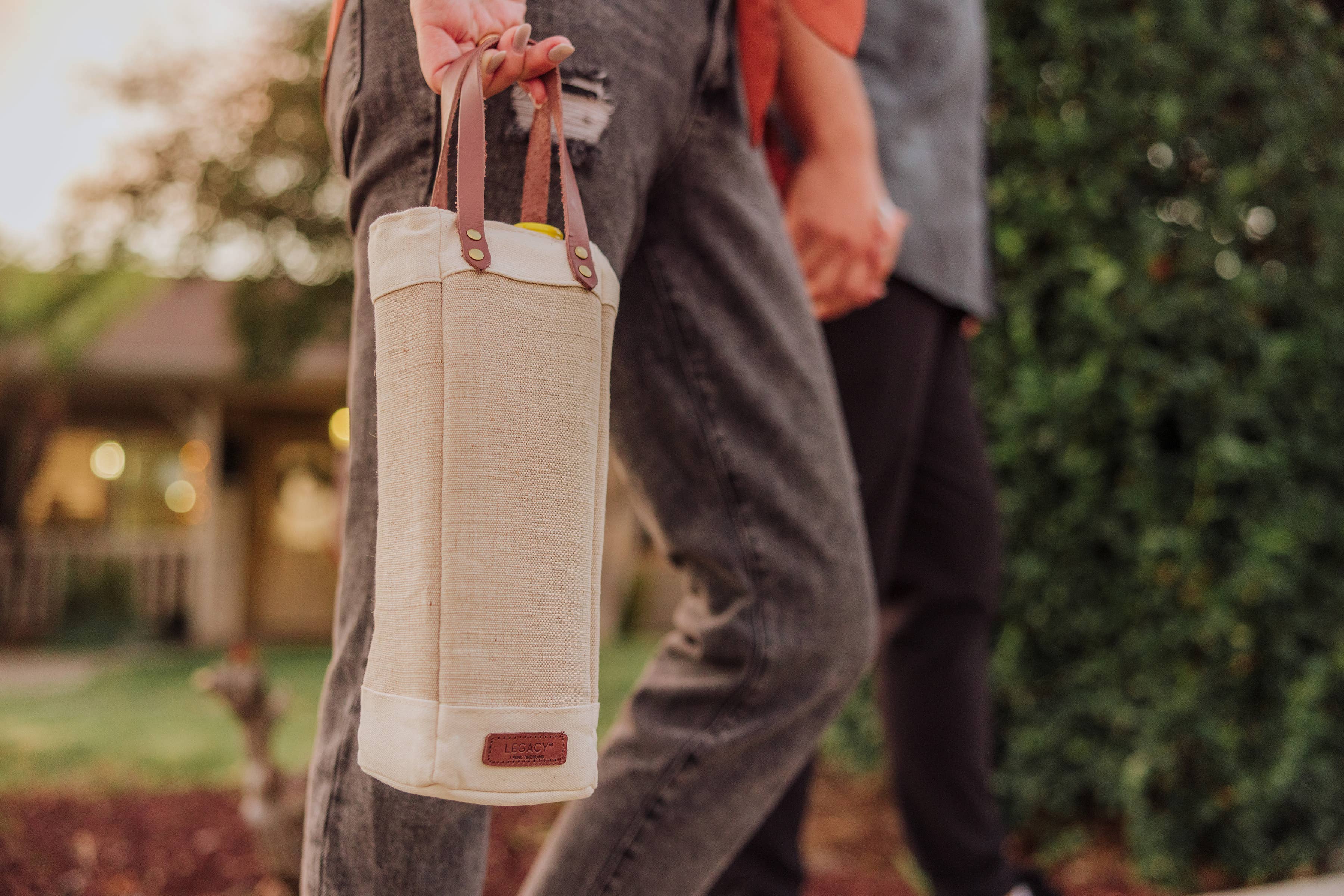 Picnic Time Family of Brands - Wholesale Wine Tote - Pinot Jute Single Bottle Insulated Wine Tote Bag2