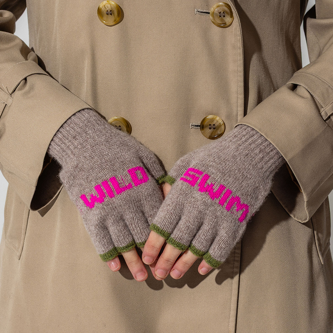 Black & Beech - Wholesale Mittens - Women's - Wild Swim Fingerless Gloves in Mushroom & Neon Pink1