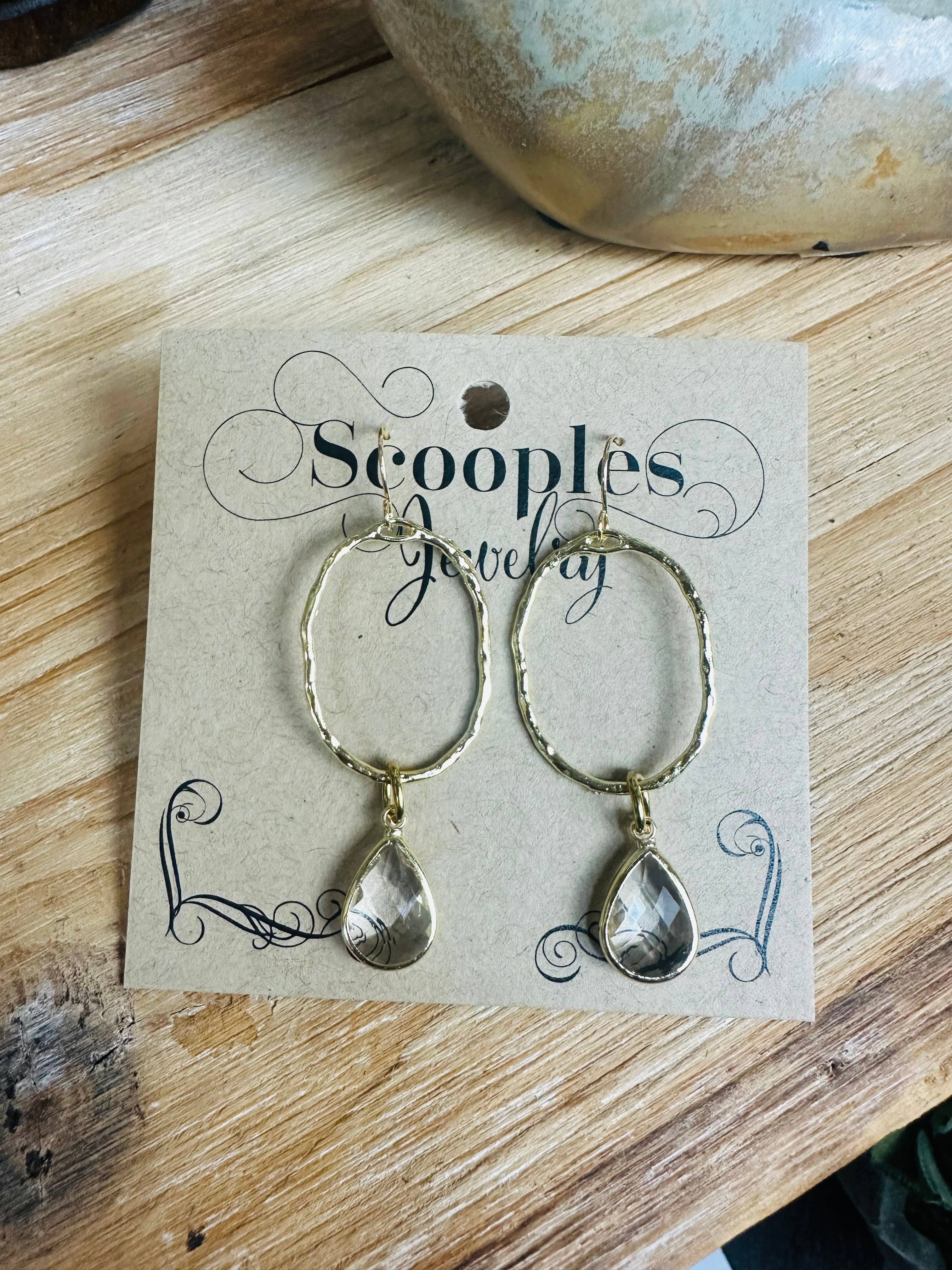 Scooples Jewelry - Venta al por mayor Pendientes de aro - Aro de Cristal Dorado - Oreja1