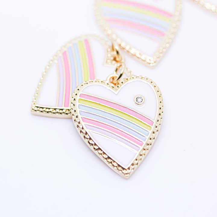 Emaille-Regenbogenstreifen-Herz mit CZ, Einhorn-Motiv CPG220 für den Großhandel von Jewel Pledge