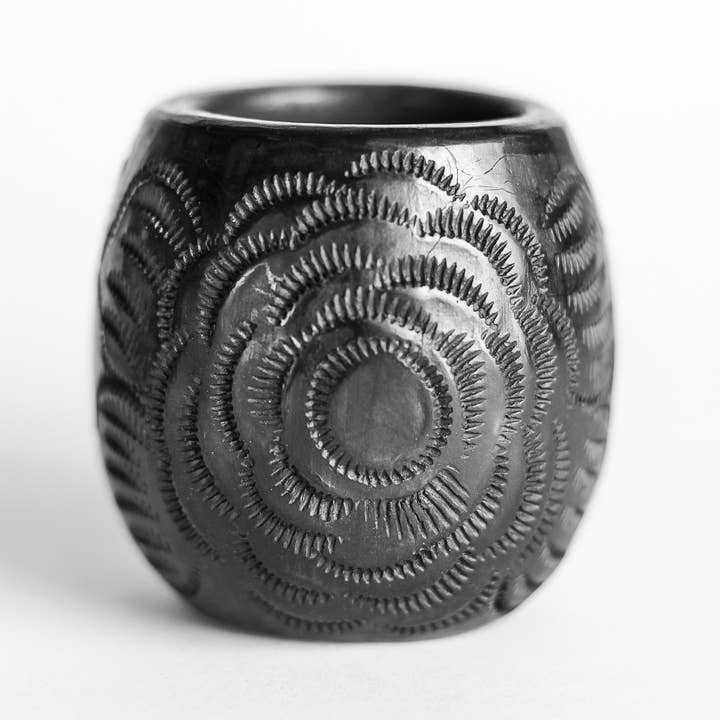 MEXTEQUIL - Wholesale Shot Glass - Black Clay Mexican Shot Glasses - Set of 4 - 2 Oz -Barrel