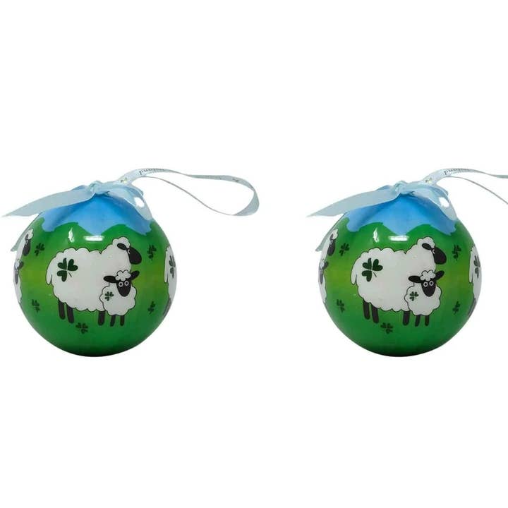 Shamrock får julgranskulor för wholesale av Dublin Gift Company