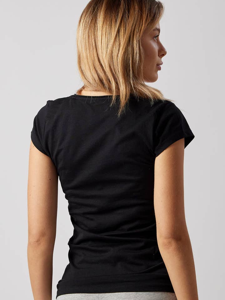 Sable V-neck t-shirt in certified organic cotton for wholesale on Faire2
