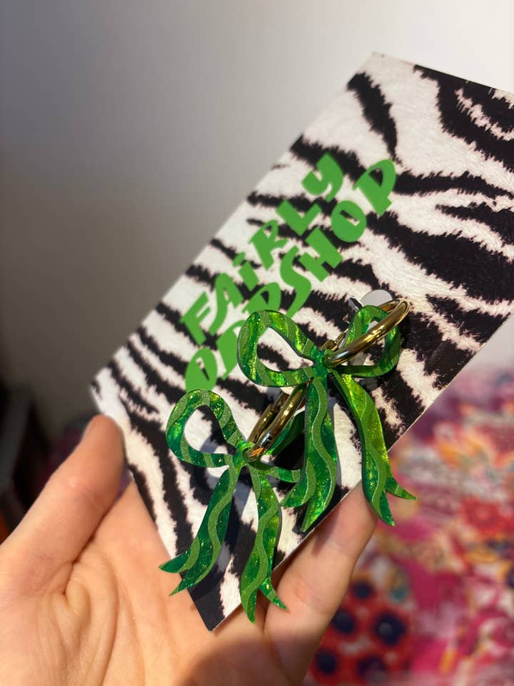 Green bows for wholesale by Fairly Odd Shop