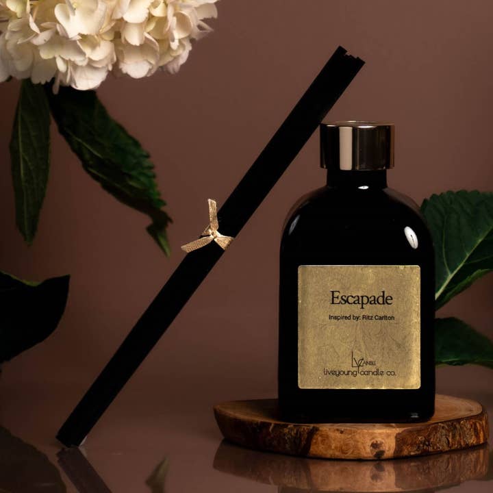 Hôtel de Luxe Inspiré par l'Escapade | Diffuseur de Parfum pour la vente par LiveYoung Candle Company