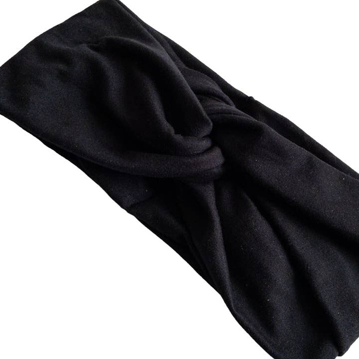 The Enchanted Magnolia – wholesale Pannband - Dam – Svart twistad knut hårband I The Enchanted Magnolia