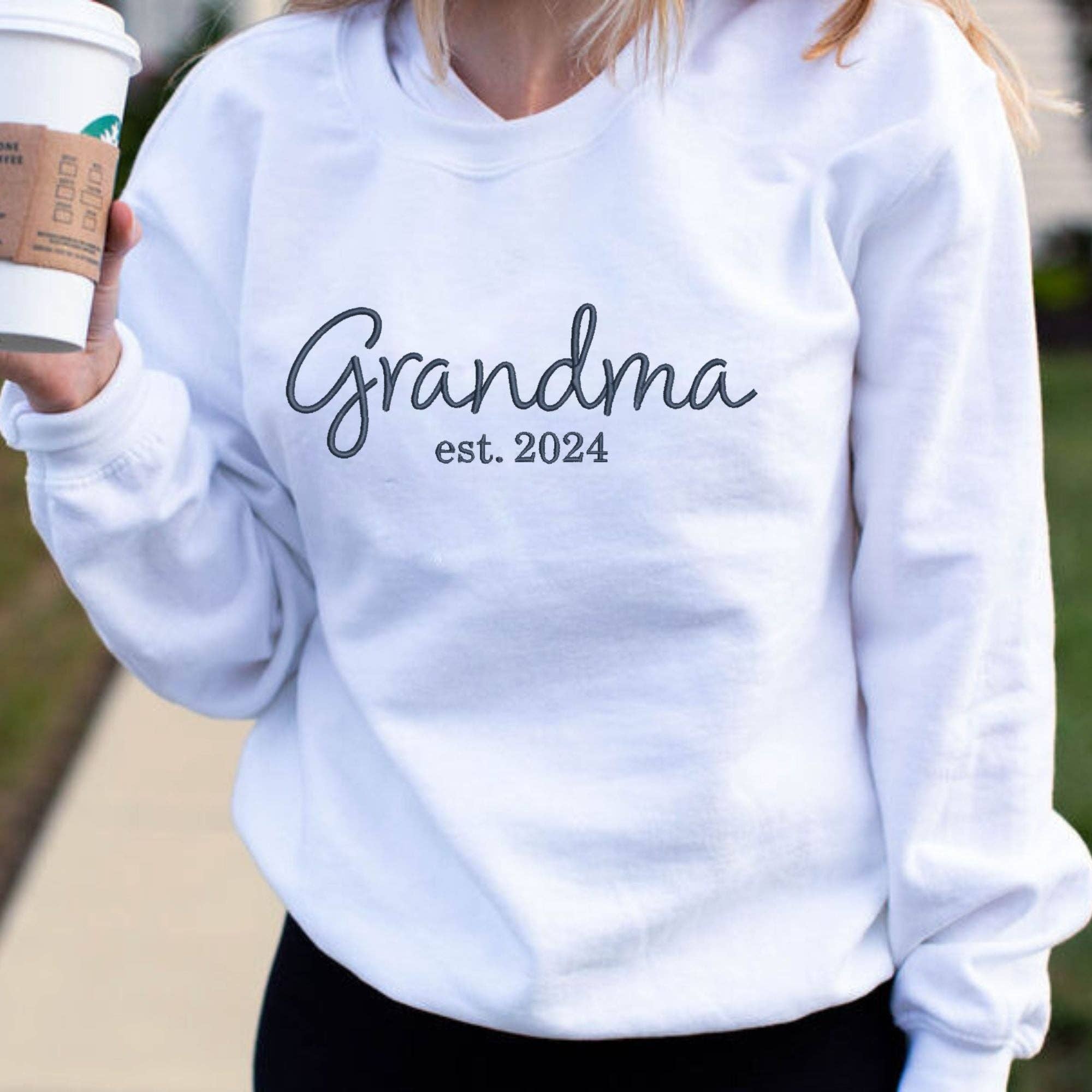 Arden & Gold - Wholesale Sweatshirt - Women's - Grandma Est. Year Embroidered Gemma Crewneck Sweatshirt5