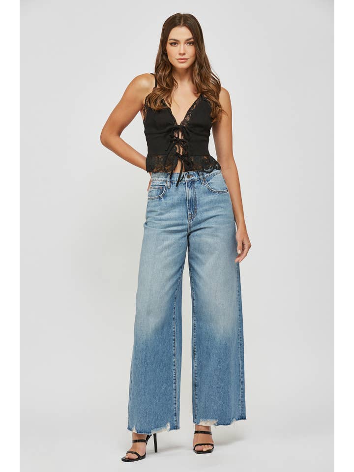 Hidden Jeans - Wholesale Jeans - Women's - Medium Light Hem Grinded Extra Wideleg