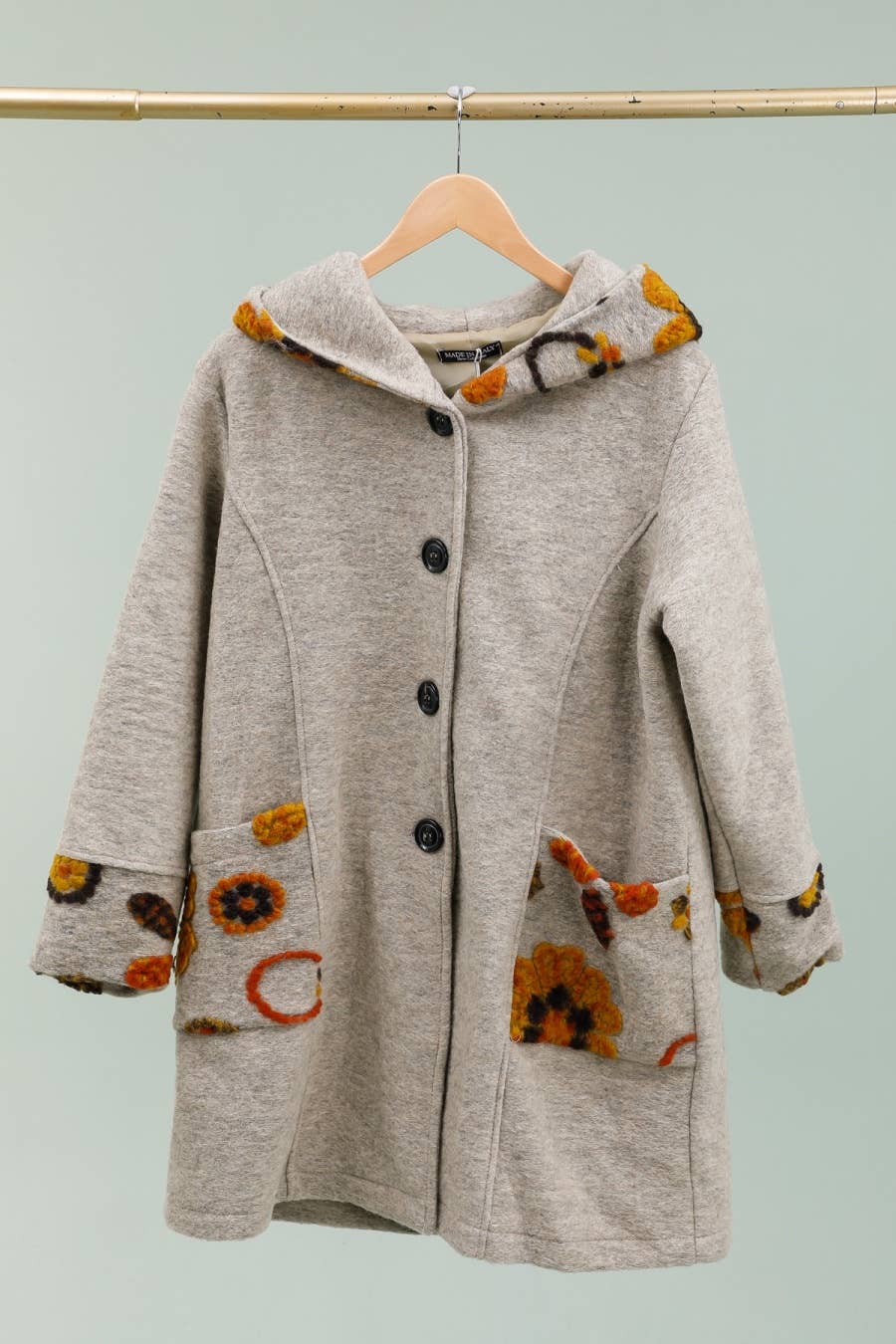 la maison des fibres naturelles – wholesale Rock - Dam – Broderad kappa 99025 80% ull 20% polyester8