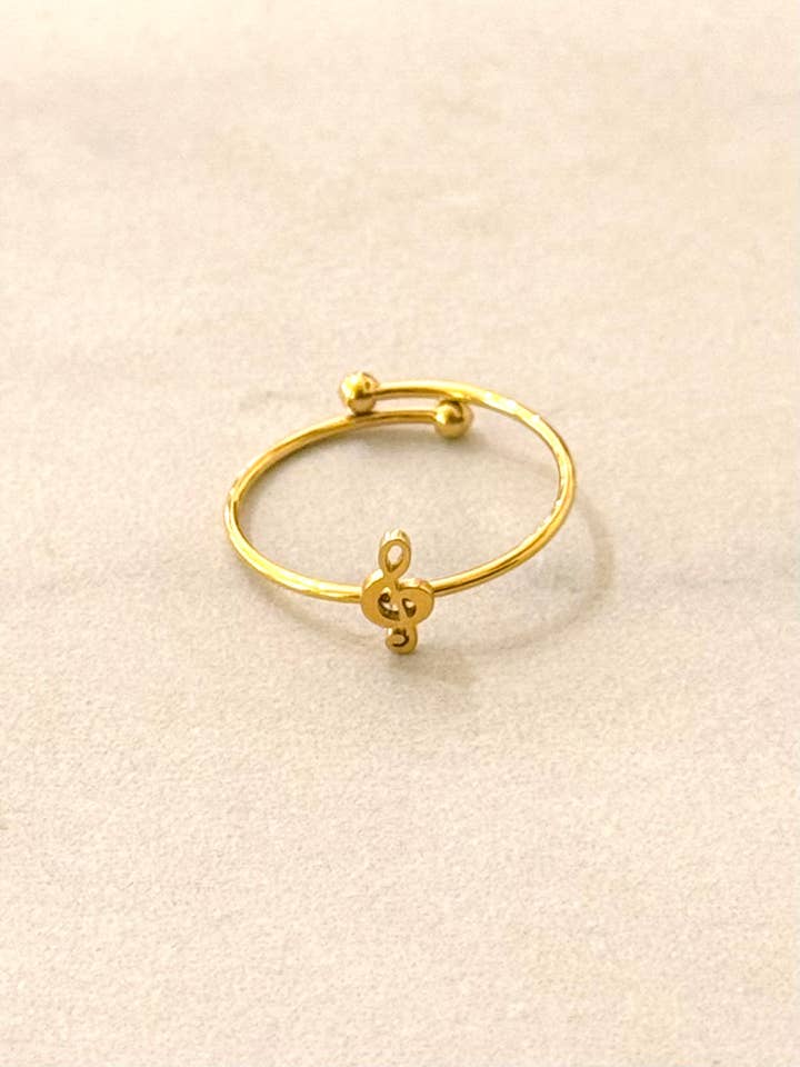 Clave de Sol Minimal Ring for wholesale by Cassette Barcelona