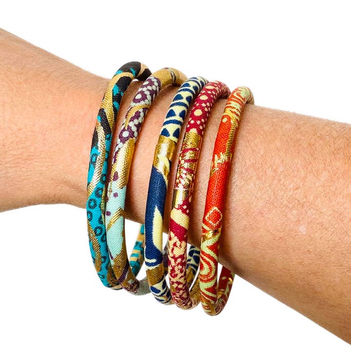 Melokane - Wholesale Bangle bracelet - Red/ecru/gold wax bracelets2