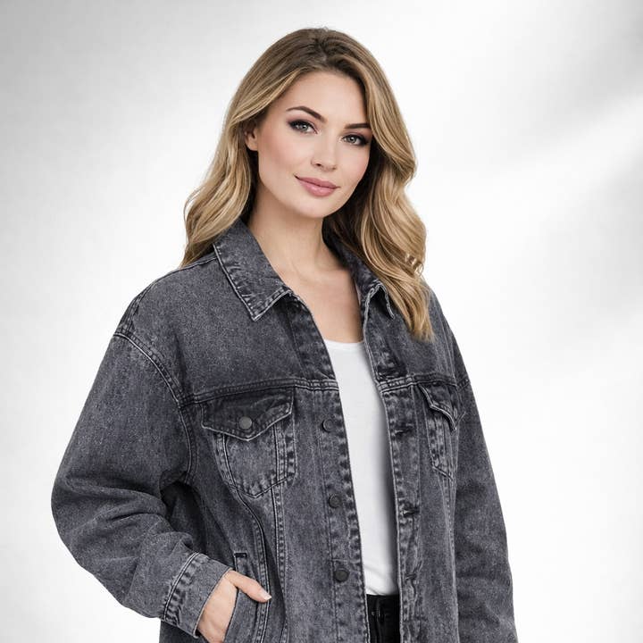 Jaqueta jeans oversized Karo Kauer Oli em preto desbotado por atacado de NHP International