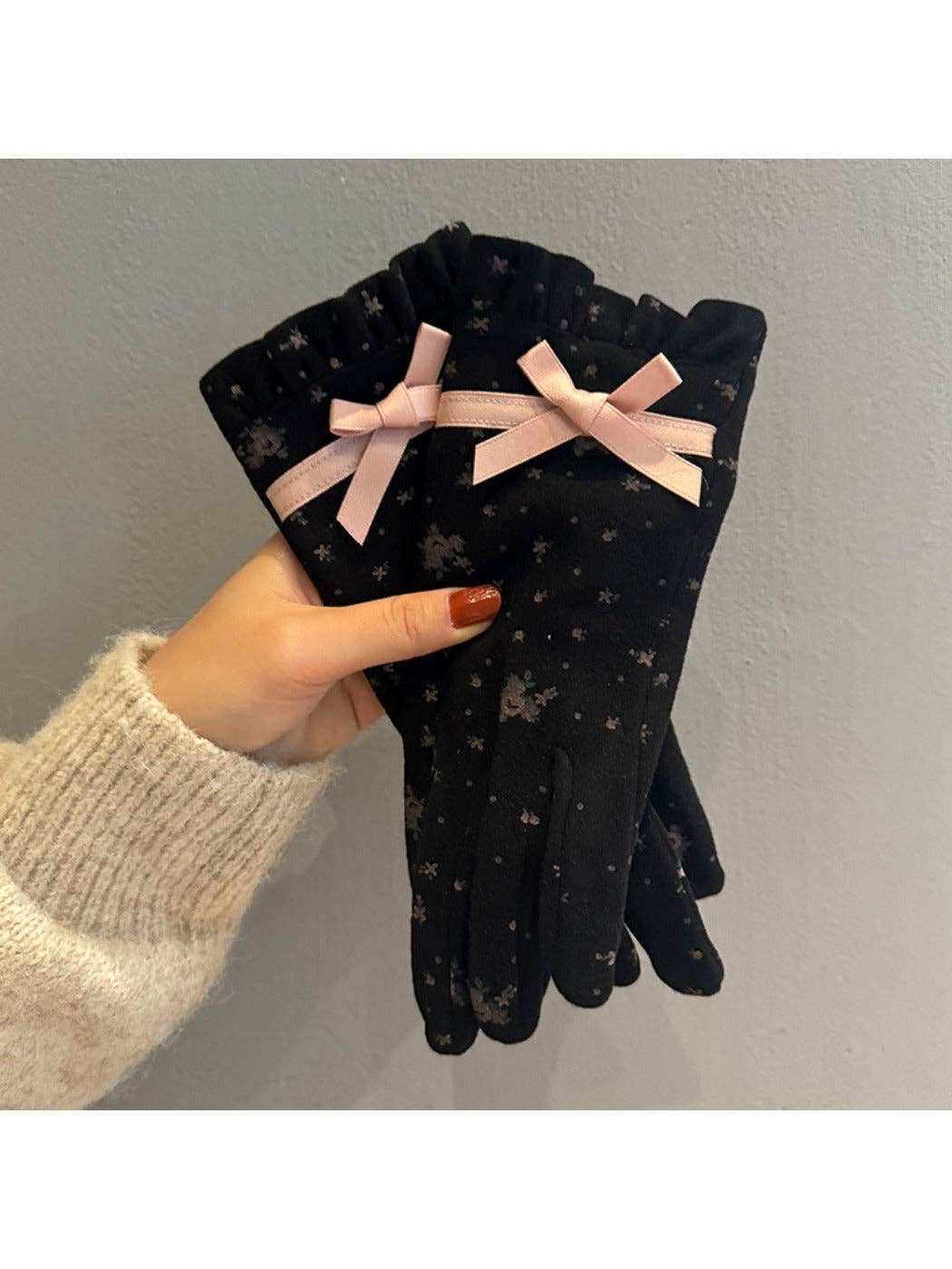 Funkyrel® Atzbranding Limited - Wholesale Gloves - Women's - Gloving – Women's Touchscreen Gloves with Bow Accent1