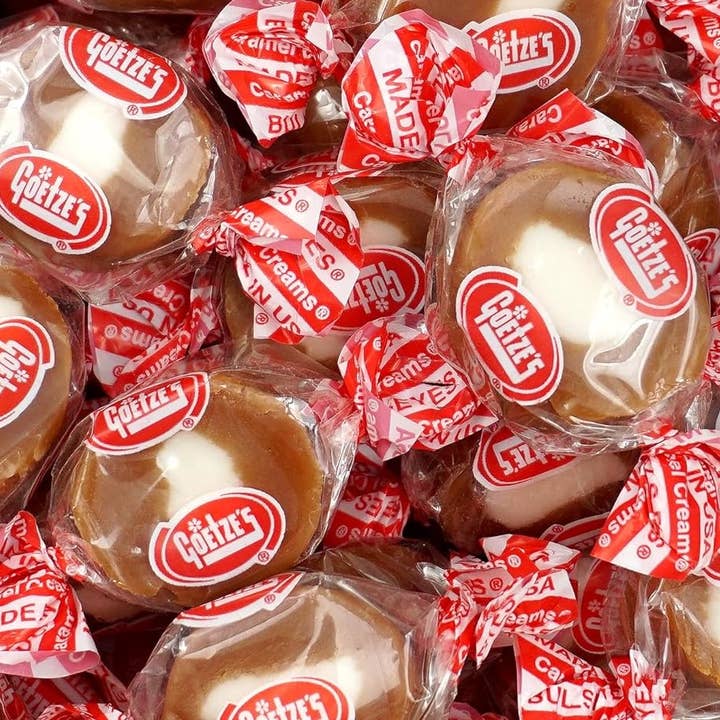 Long Island Candy Factory - Wholesale Caramel - Goetze Candy Caramel Creams 2.5 Pound Tub 100 Count