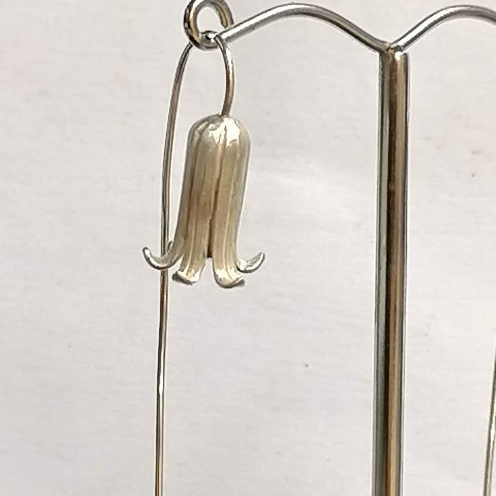 Andrew O'Dell Jewellery – wholesale Dangle earrings – Bluebell Drops in Silver3