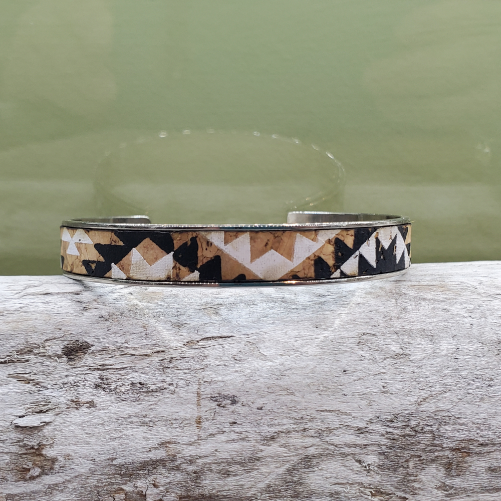 Gem Lounge Jewelry – Großhandel Manschettenarmband – Kork Silber Skinny Cuff Armband4