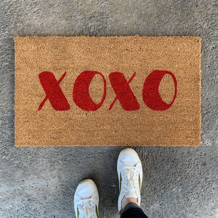 XOXO Valentine's Doormat for wholesale by Nickel Designs Doormats