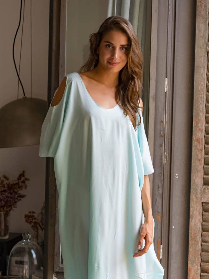 BRENA LISO para venta al por mayor de Pampita Island