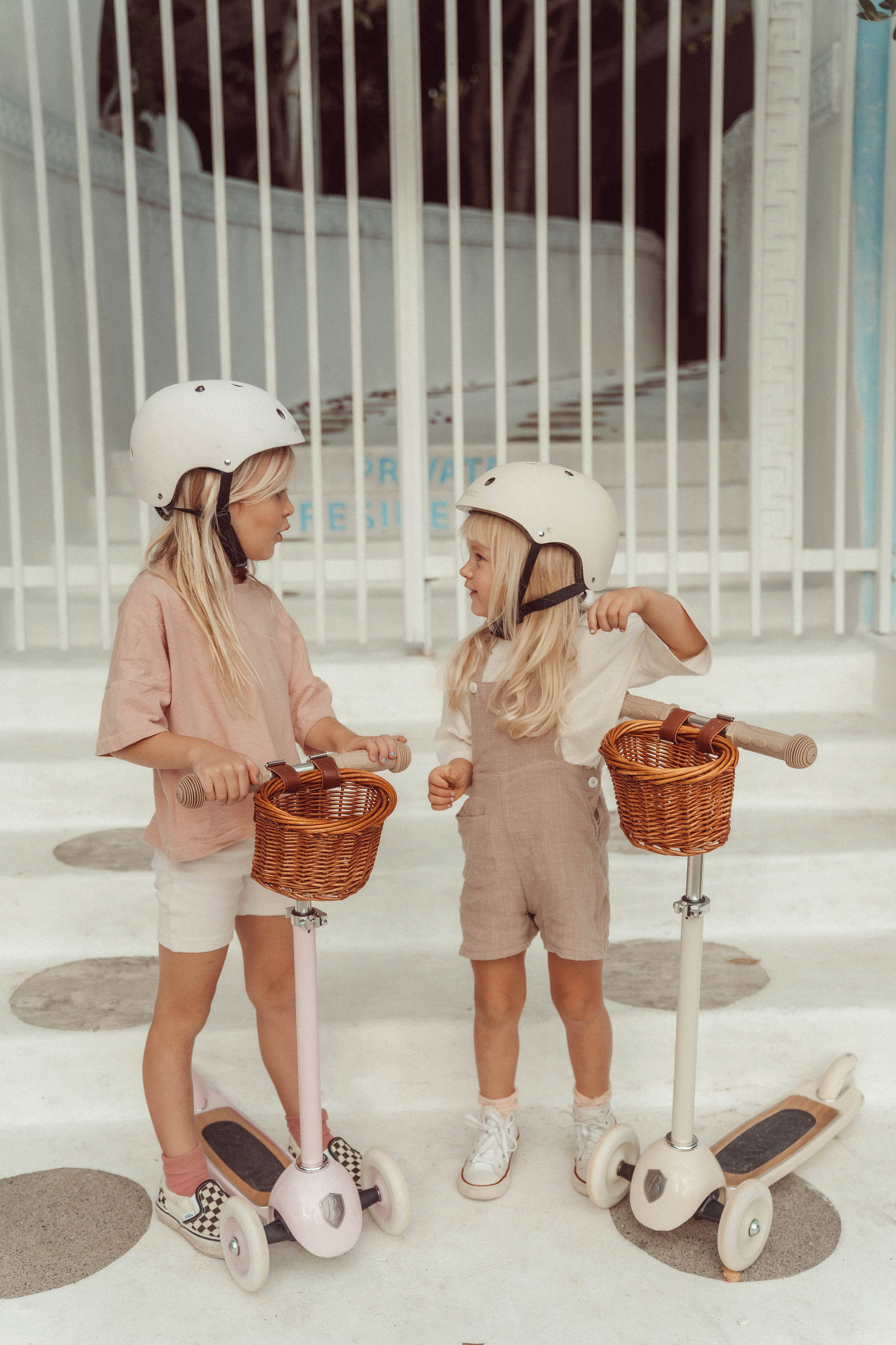 Banwood SL Europe - Wholesale Bike/Scooter - Kids - BANWOOD SCOOTER VINTAGE - CREAM4