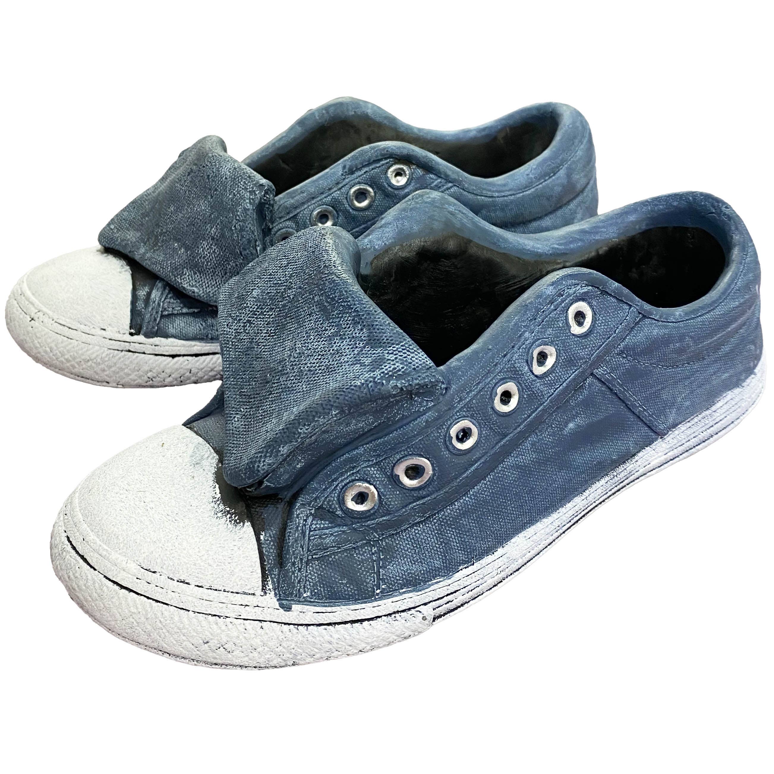 Santa’s Workshop Inc. - Wholesale Plant Pot - Blue Sneaker Planter , 2 Asst.1