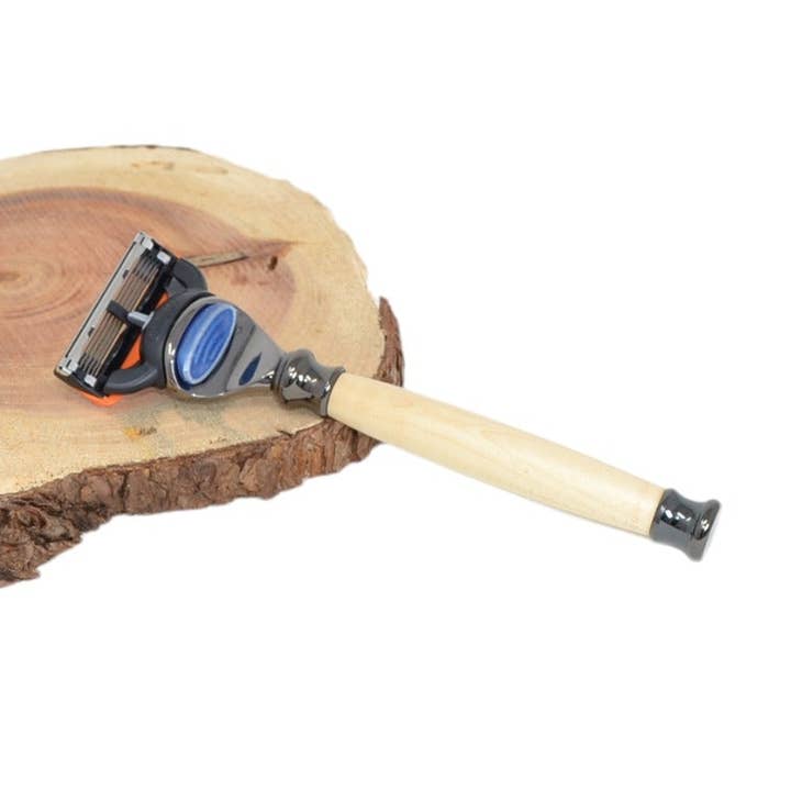 Maquinilla de afeitar húmeda de madera hecha a mano con mango de madera de arce para venta al por mayor de Huizbirn