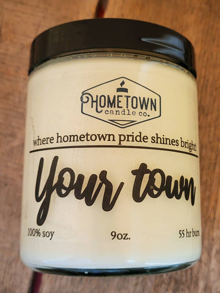 Bougie fraise blanche et rose pour la vente par Hometown Candle Co.