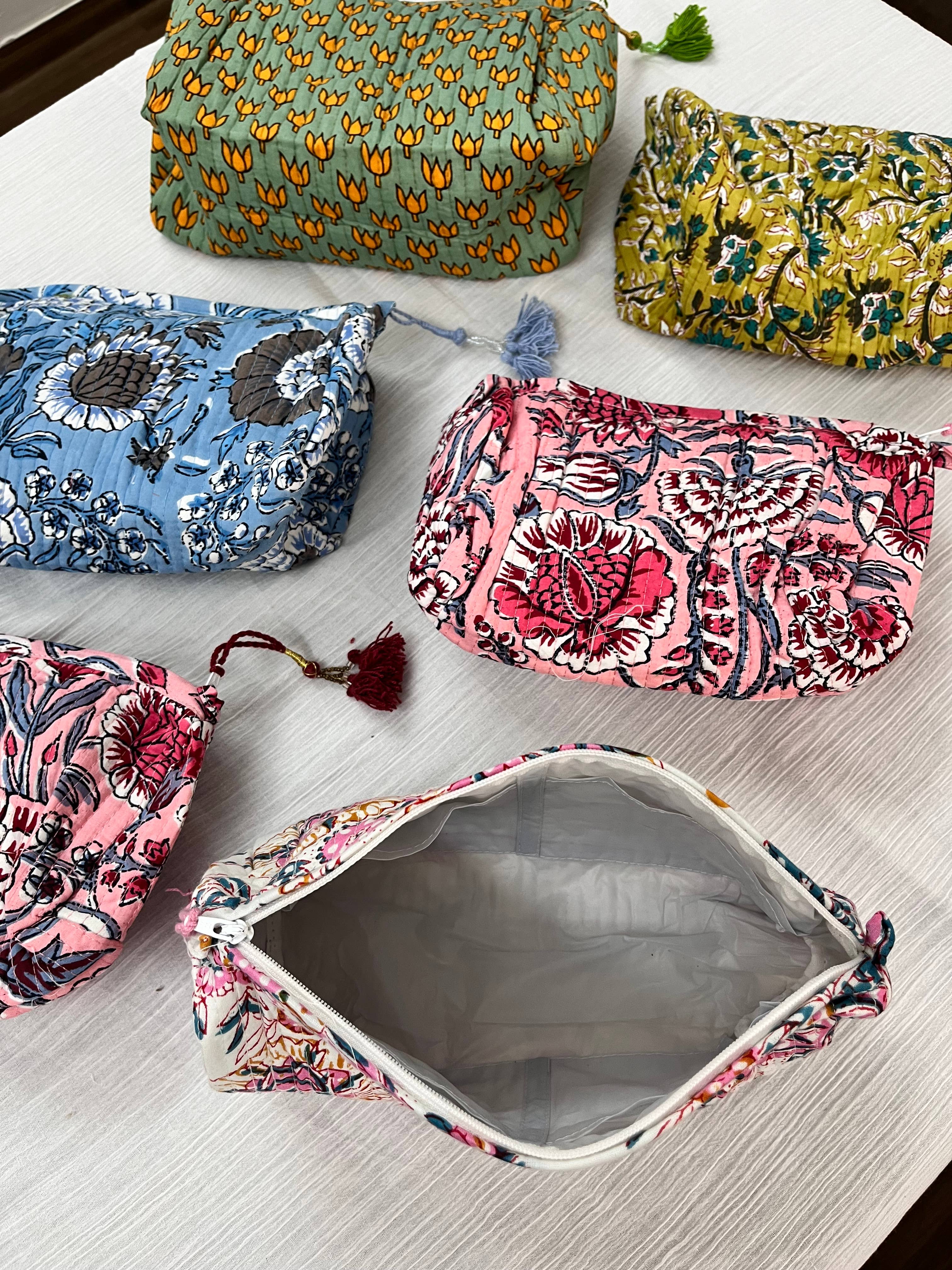 Meghcraft – Großhandel Schmink-/Kosmetiktasche – Personalisierte, gesteppt bedruckte Baumwoll-Kosmetiktaschen, 3er-Set7