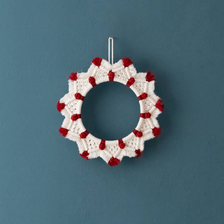 BeanDaikon - Wholesale Wreath - Macrame Christmas Wreath - X5612