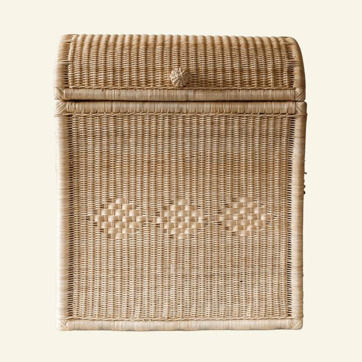 Chest Rattan Laundry Basket for wholesale by Hastshilp
