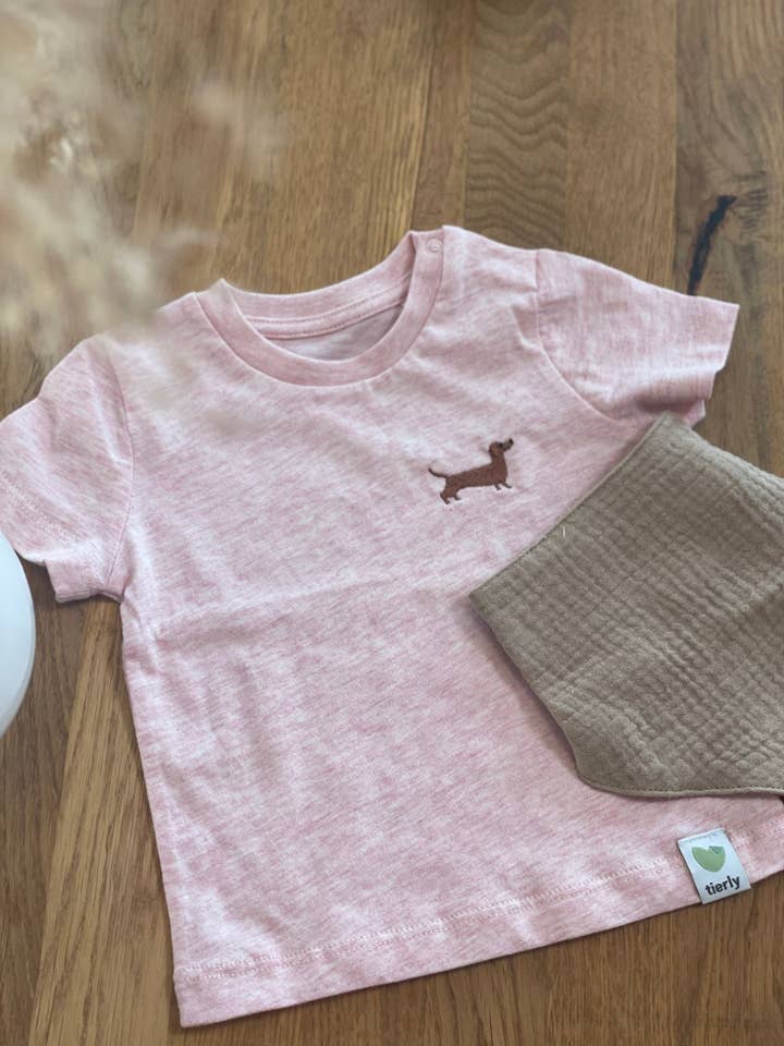 tierly - Wholesale T-Shirt - Baby - Baby T-shirt with dachshund embroidery3