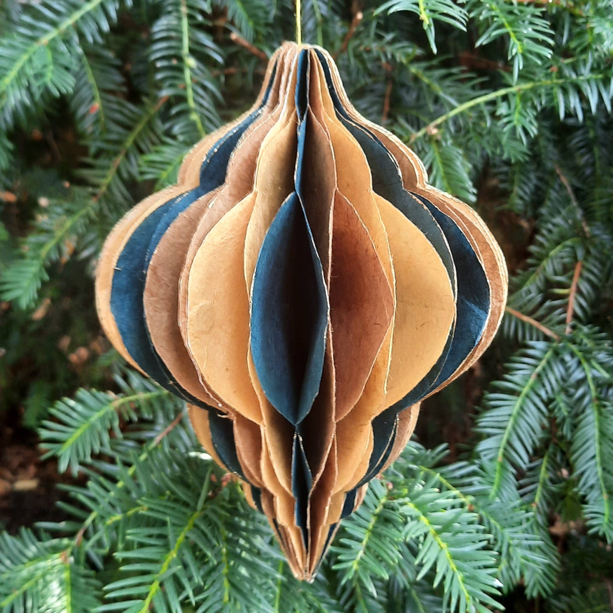 Koperberg - Wholesale Ornament - Honeycomb Ornament 10