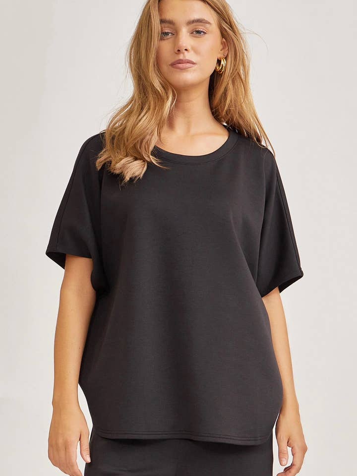Dear Scarlett - Wholesale Blouse - Dames - Modalenset met poncho-top en broekje TRVSET-PARIS