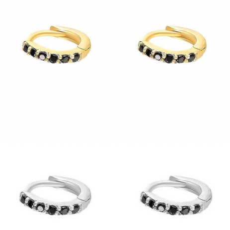 Mini Black Stone Huggies Hoops (8 mm) for engroshandel hos KIKICHIC