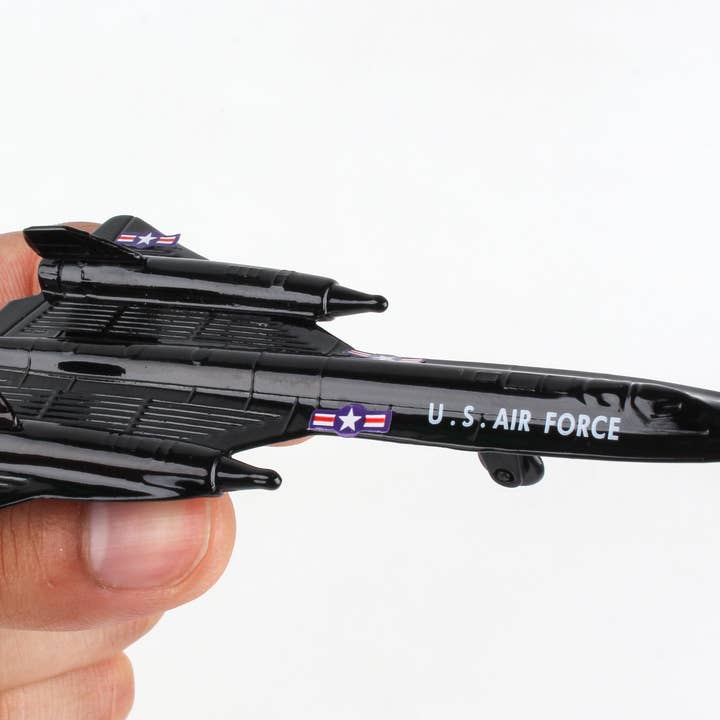 Daron Worldwide Trading - Wholesale Toy Plane - Kids - RW230 RUNWAY24 SR-71 NO DRONE4