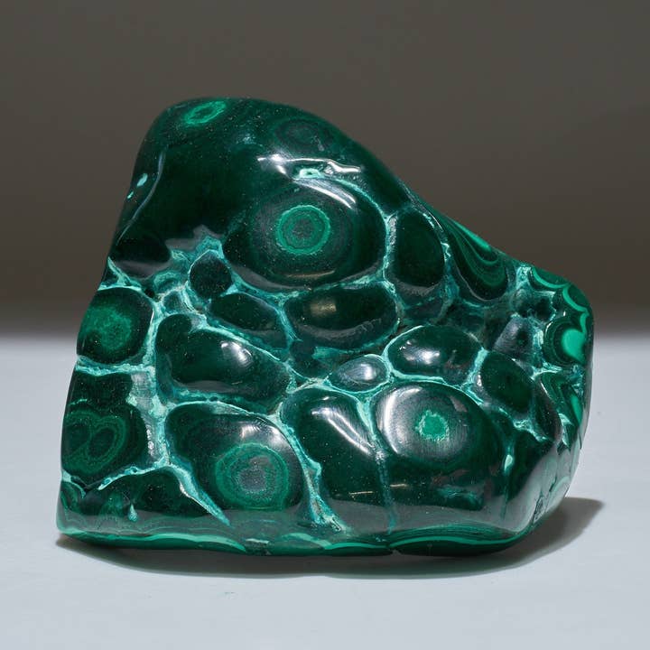 1 LB Polierter Freiform-Malachit für den Großhandel von Malachite And More
